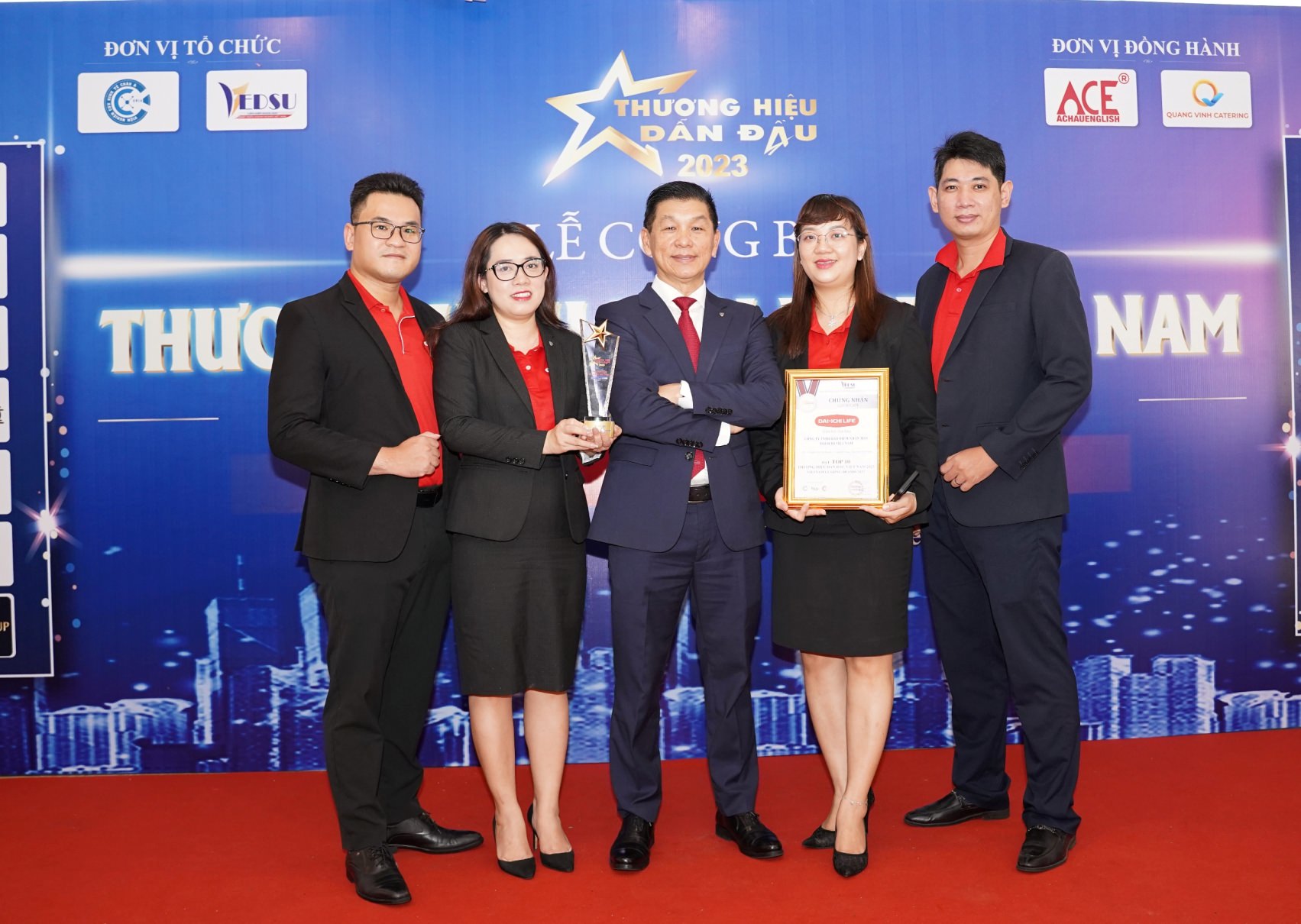 Dai-ichi Life Việt Nam vinh dự đạt danh hiệu “Top 10 Thương Hiệu Dẫn Đầu Việt Nam 2023 – Vietnam Leading Brands 2023”...